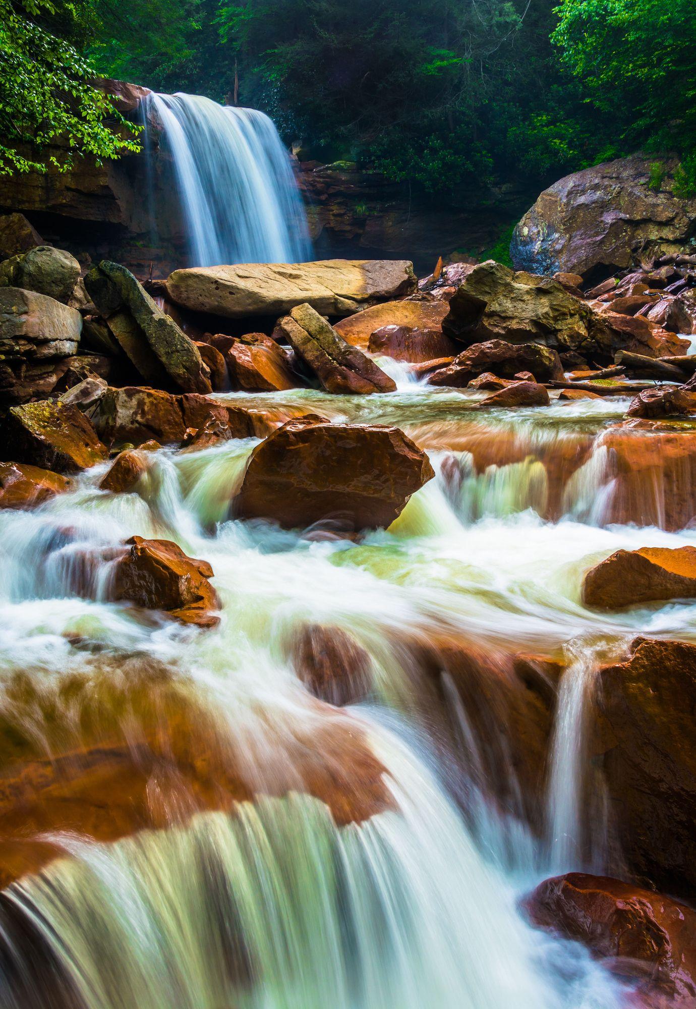Le Douglas Falls nella Monongahela National Forest ©AppalachianViews/Getty Images