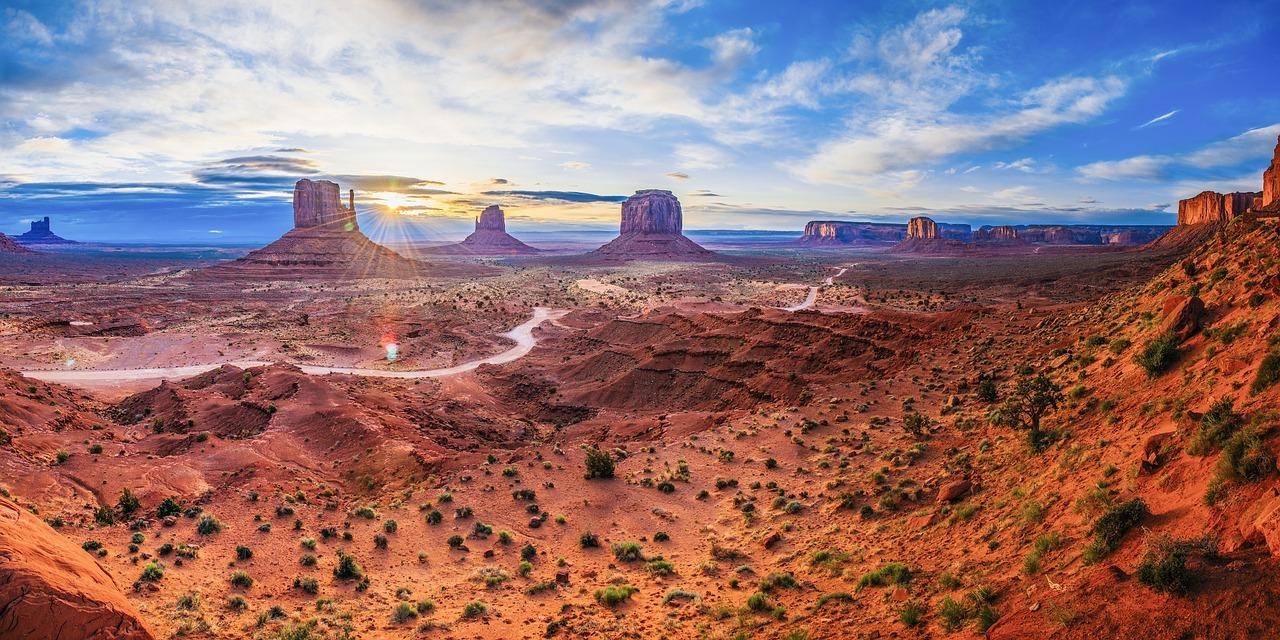 monument valley utah panorama