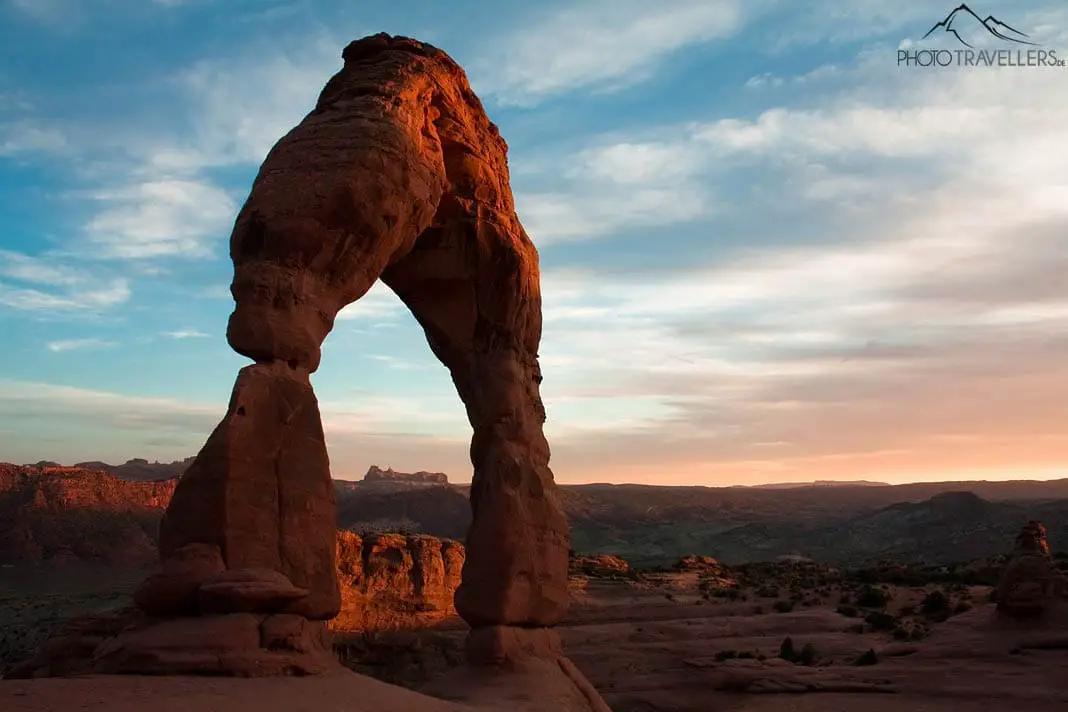 Der Delicate Arch im Arches Nationalpark im Abendlicht